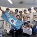 なにわ男子のツアーに完全密着 冷蔵庫に必ず用意されているもの・バスローブを着るメンバー…舞台裏明らかに【なにわ男子の逆転男子】 画像