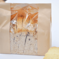 家から食パンが消えた…ソファを掃除すると空っぽの袋が→食パンが”まさかの真相”に「あなたでしょ？」「敵は賢い」 画像