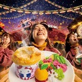 USJ、クリスマス彩る限定フード＆グッズ公開 ハローキティやスヌーピーがモチーフのキャラメニューも 画像