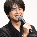 佐藤勝利、30代目前の決意表明「新体制になったばかりのtimeleszを引っ張れるような」初ソロ写真集1番見てほしいメンバーは？ 画像