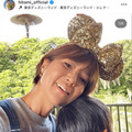 hitomi、三男とのディズニーランド満喫SHOTに反響「微笑ましい」「めっちゃ可愛い」 画像