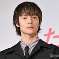 窪田正孝、肉体美際立つタンクトップ姿披露「アスリート並み」「努力の賜物」の声 画像