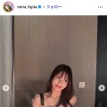 藤田みりあ、膝上スカート×スニーカーで美脚輝く「着こなしお洒落」「綺麗すぎる」と反響 画像