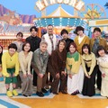 （後列左から）多部未華子、赤楚衛二、渡辺謙、二宮和也、菊池風磨、陣内智則、吉村崇（前列左から）よしこ、まひる、朝日奈央、浦川翔平、阿部詩、ゆめっち、福田麻貴、かなで（C）日本テレビ