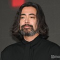 発表会に登壇した山田孝之（C）モデルプレス