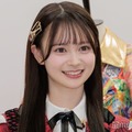 AKB48新センター・伊藤百花「絵本の中に入ったよ」雰囲気一変スタイリングに絶賛の声「お姫様」「別人みたい」 画像