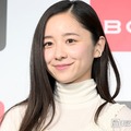 堀田真由（C）モデルプレス
