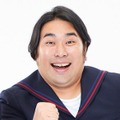 原田泰雅 吉本興業公式サイトより