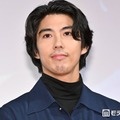 賀来賢人、互いに“共演NG”だった女優「頼むから何かが起きて来ないでくれ」気まずかった唯一の共演経験とは 画像