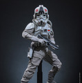 インペリアル・レムナント AT-ATドライバーフィギュア© &  Lucasfilm Ltd.