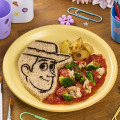 ＜ウッディ＞ウエスタンチキントマト© Disney/Pixar