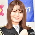元乃木坂46山崎怜奈、美背中ざっくり黒ノースリコーデに絶賛の声「透明感がすごい」「美しすぎてため息」 画像