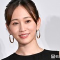 前田敦子、美ウエストのぞくプライベートショット公開「スタイル抜群すぎる」「引き締まってる」と反響 画像