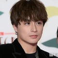 GENERATIONS白濱亜嵐、自身の誕生パーティーで姪っ子にキス「溺愛してるのが伝わる」「いいお父さんになりそう」と反響相次ぐ 画像