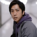 二宮和也（C）2025映画「８番出口」製作委員会