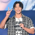 「今日好き」榎田一王（いおう）、サングラス→弾ける笑顔のギャップで魅了「かっこよすぎる」「眼福」の声【TGC松山2026】 画像