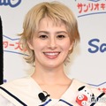 ホラン千秋、冷凍うどんアレンジ公開「ボリューミーですね」「お刺身入れるの斬新」と反響 画像