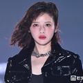 FRUITS ZIPPER鎮西寿々歌、トップバッターで「TGC」開幕 ブラックスタイルで雰囲気ガラリ【TGC2026A/W】 画像