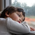不登校の背景に「天気」あり？見逃されがちな子どもの「気象病」とは…症状の特徴と親が知っておきたいサイン【専門医が解説】 画像