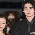 森七菜、鈴鹿央士と「初めましてで銃を突きつけて…」撮影秘話明らかに【藁にもすがる獣たち】 画像