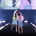 “YouTube登録者数130万人超”おほしさまちゃんねる・ゆめ＆れな、姉妹で堂々ランウェイ キュートなポーズで観客魅了【TGC KIDS フェス KITAKYUSHU 2026】 画像