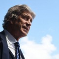 修羅の世界だ…「ポルシェの強盗」にペジェグリーニ監督がやられる