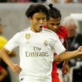 レアル久保建英、バイエルンをビビらせた「驚異のドリブルテク」がこれ！
