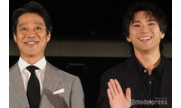 山田裕貴、初共演・堤真一と日本兵の姿でコンビニへ  約10年前の交流も明かす 画像