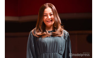 華原朋美「ベスト体重に戻しました」美肩輝くシースルーオフショル姿に反響「美しい」「ビジュ爆発」 画像
