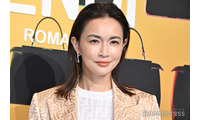 長谷川京子、美ボディ際立つピラティスウェア姿に絶賛の声「引き締まってる」「努力の賜物」 画像
