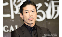 EXILE松本利夫、家族でイルミネーション満喫 集合ショットに反響「大きくなってる」「みんな楽しそう」 画像
