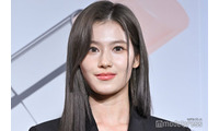 TWICEサナ、シースルー衣装で美スタイル際立つ「ドキッとした」「完璧すぎ」 画像