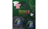 『ウィキッド 永遠の約束』限定アイテム！ アクリルキーホルダー付きTシャツ予約開始「AS KNOW AS plus」 画像