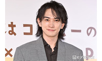町田啓太、金髪タトゥー姿に驚きの声「迫力と美しさに圧倒された」「ギャップに痺れる」 画像