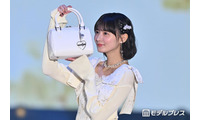 乃木坂46遠藤さくら、ランウェイトップでの“キス顔”に会場悶絶「ドキッとした」「天才的すぎる」花柄ワンピで春全開【ガルアワ2026SS】 画像