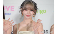 LE SSERAFIMサクラ、金髪ロングポニーテール姿にファン悶絶「ショートもロングも似合う」「お姫様すぎる」 画像