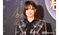 山本彩、クロップド丈の半袖姿で美ウエストちらり「スタイル抜群」「おしゃれ」と反響 画像
