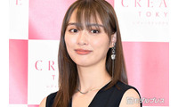内田理央、ノースリーブ姿でハワイ満喫「二の腕が細くて憧れ」「女神降臨」と反響 画像
