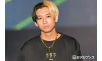ヒカル、交際中「日プ女子」加藤神楽とのGWデートショット公開「雰囲気似てる」「お似合い」の声 画像