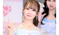 ＝LOVEメンバー、美脚＆デコルテ際立つドレス姿 国立競技場公演ビジュアル撮影裏側に反響「マリーちゃんみたい」「過去一似合う」 画像