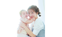 辻希美の第5子・夢空ちゃん、初雑誌撮影 親子で「ひよこクラブ」表紙登場 画像