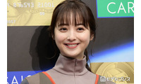 佐々木希、小学生時代の写真公開「まさに美少女」「面影がしっかり残ってる」と反響 画像