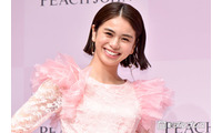 佐藤晴美、圧巻美脚のレギンス姿に熱視線「身体の半分以上脚」「着こなしがおしゃれでかっこよすぎる」 画像