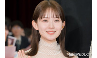 畑芽育、美スタイル際立つ花柄ノースリーブドレスに反響「圧倒的な美」「女神かと思いました」 画像