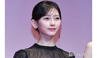 乃木坂46池田瑛紗、ノースリベストで抜群スタイル全開「惚れ惚れする美しさ」「透明感が爆発してる」と反響 画像