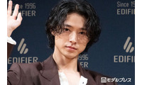 山崎賢人、生活に欠かせないものとは「家にいる時はいつでも」 画像