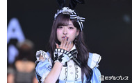 MINAMI、美脚輝くミニ丈ドレス×うさ耳でガーリーな魅力「不思議の国のアリスみたい」「美しすぎて二度見」と絶賛の声【オキコレ2026】 画像