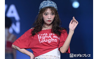 CUTIE STREET板倉可奈、フリルミニスカートコーデ ウィンクに視線集中【オキコレ2026】 画像