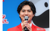 GENERATIONS片寄涼太、幼少期の写真公開 父との2ショットで少年時代回想 画像