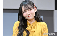 ≠MEメンバー、白ノースリワンピの夏コーデ披露「圧倒的透明感」「夏の天使」と反響 画像
